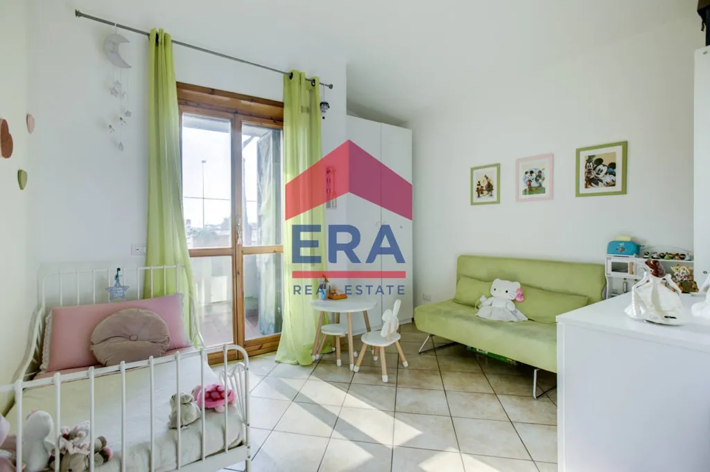 Chambres - Apartment with Balcony in Central Infernetto, Rome