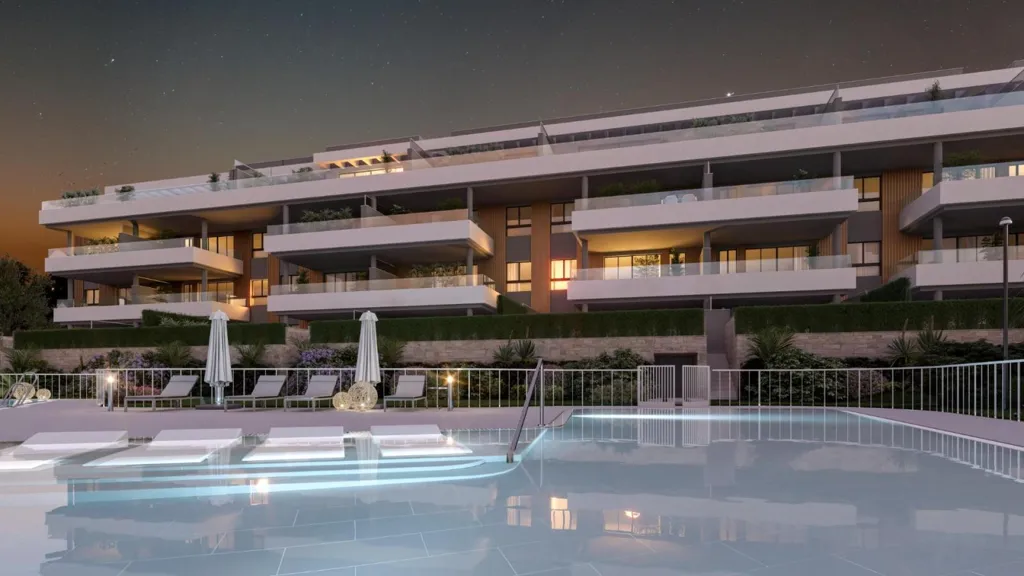 Pool - 2-Bed Flat with Pool in Montemar, Torremolinos
