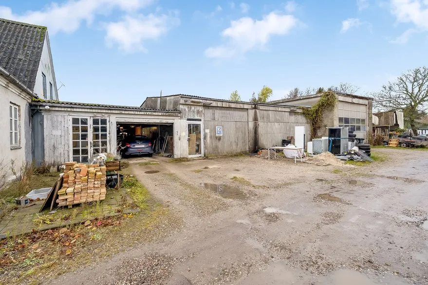 Välivaade - Project Property with 4 Units in Business Area