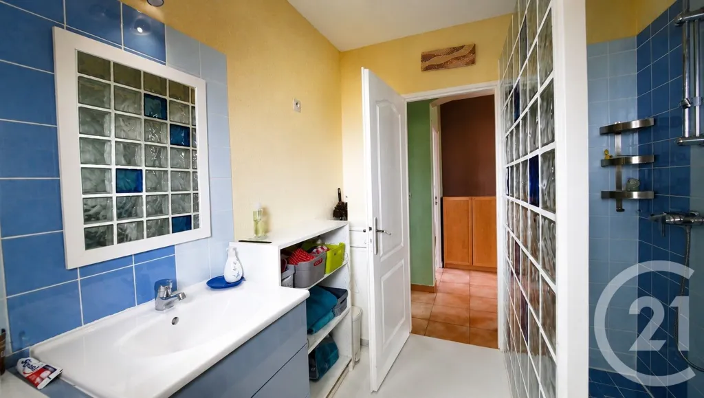 Bagni - Villa with Garage in Vergèze