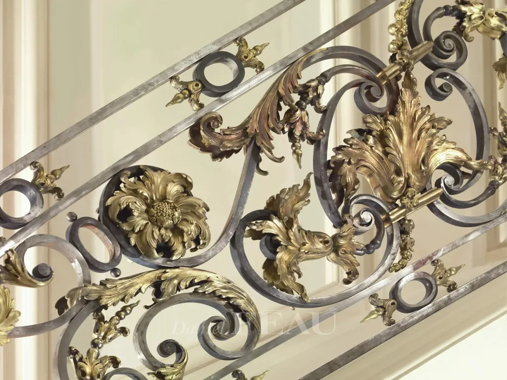 Pièces - Mansion Privée avec Cour à Auteuil, Paris 16e