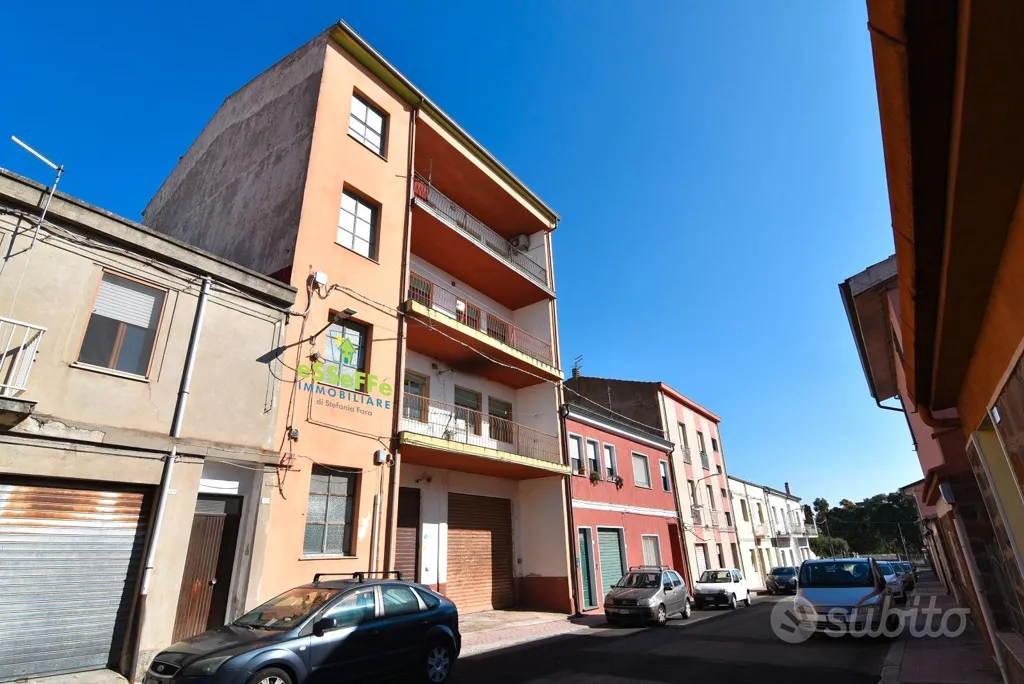 Extérieur - Spacious First-Floor Apartment in Sertinu, Macomer