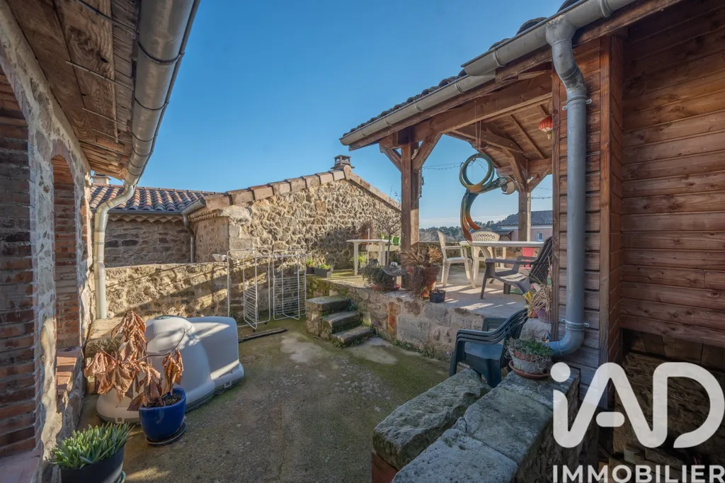 4-room house in Saint-Julien-du-Serre
