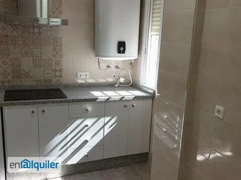 Kitchen - Modernised Apartment with Balcony in Córdoba