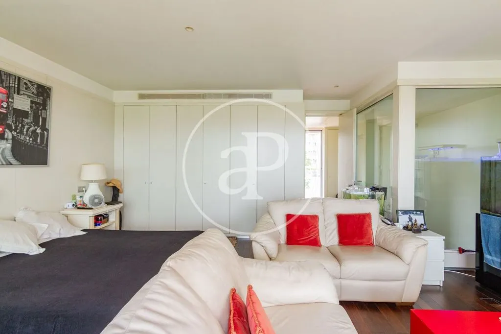 Magamistoad - Luxury Villa with Pool in Chamartin, Madrid