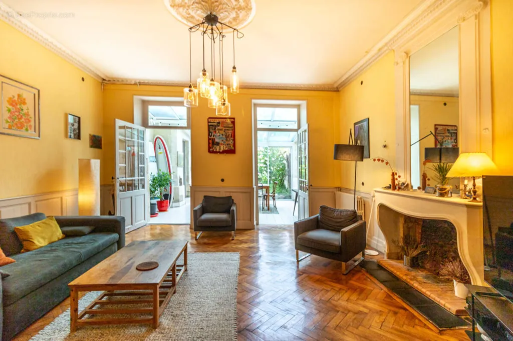 living_room