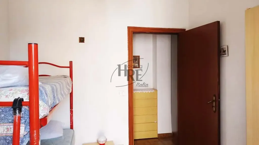Chambres - Apartment with Balcony in Acquappesa