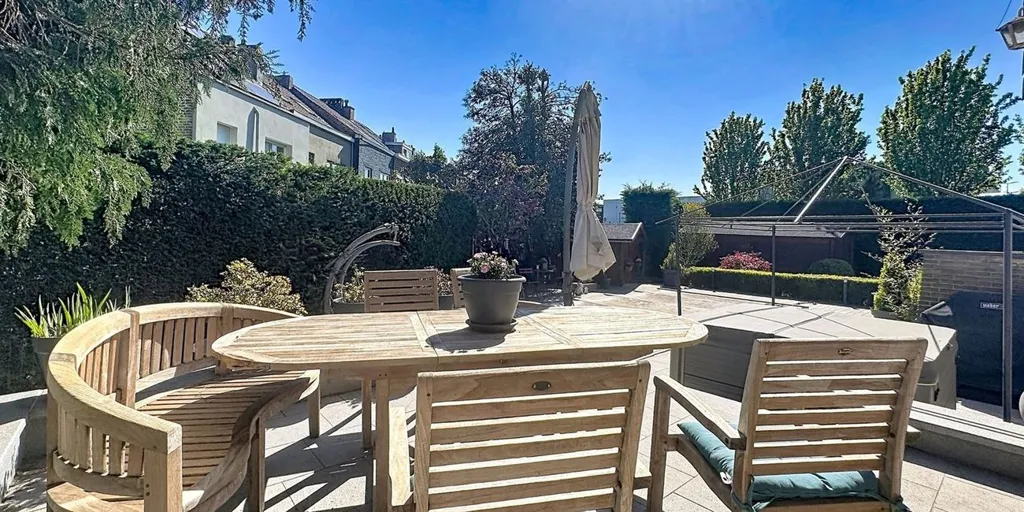 Terrass - Villa with Pool and Project Land in Groot-Bijgaarden