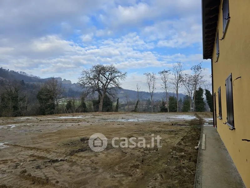 Jardin - Newly Built Bifamiliar Villa in Pianoro