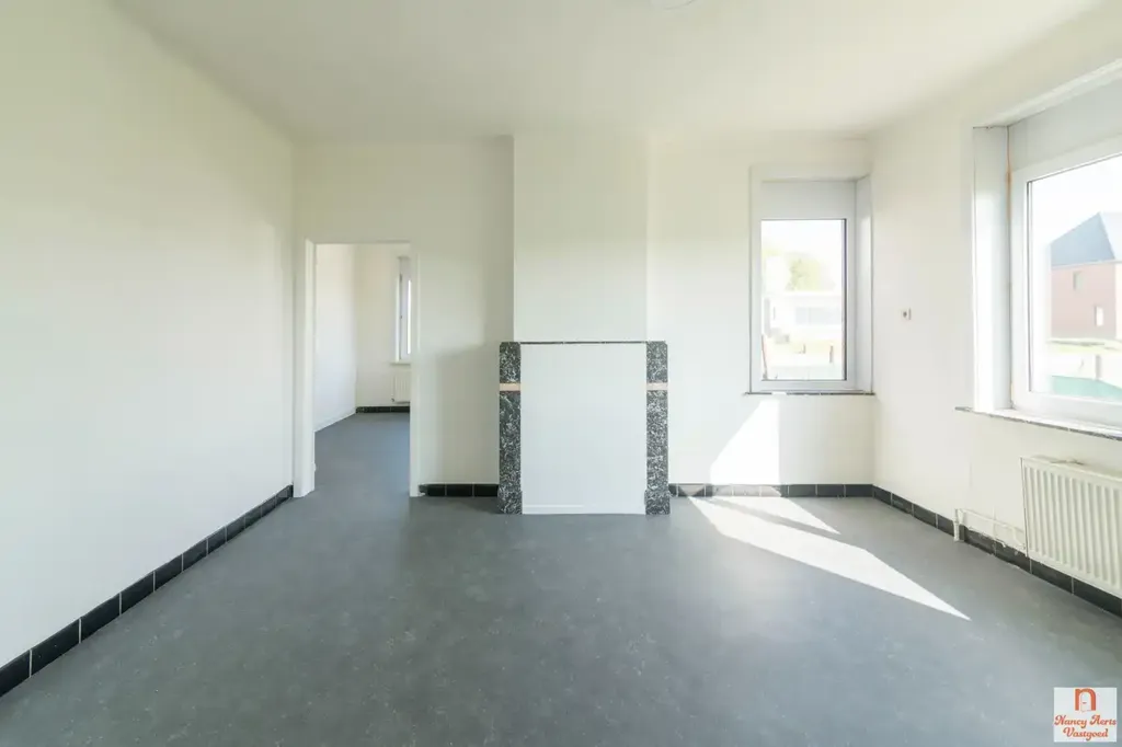 Rooms - Apartment Building with High Visibility in Herk-de-Stad