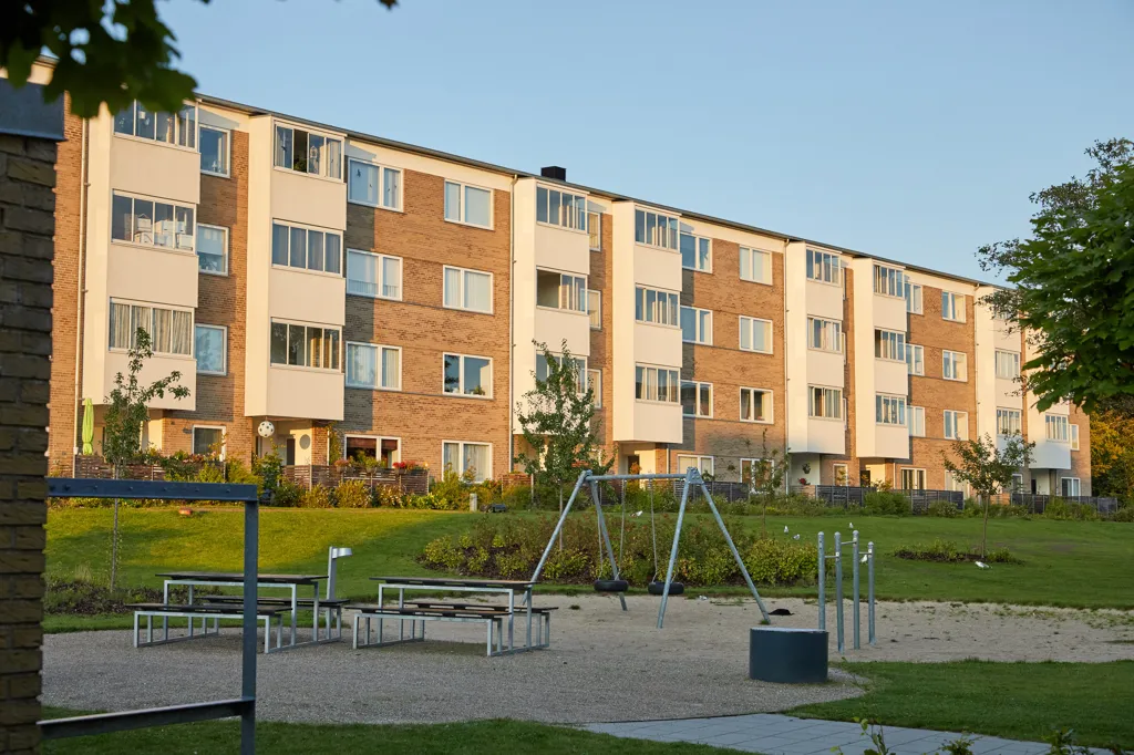 Aed - Four-Bedroom Flat in Nørresundby
