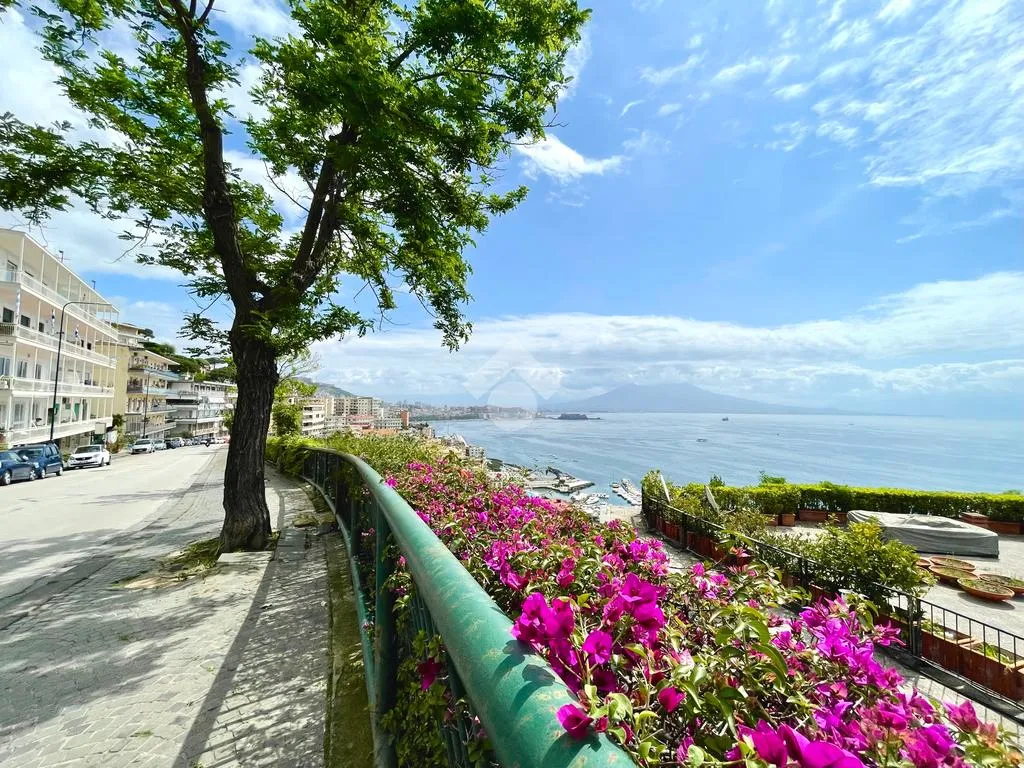 Balcone - Petrarch Street 2-Bedroom in Naples