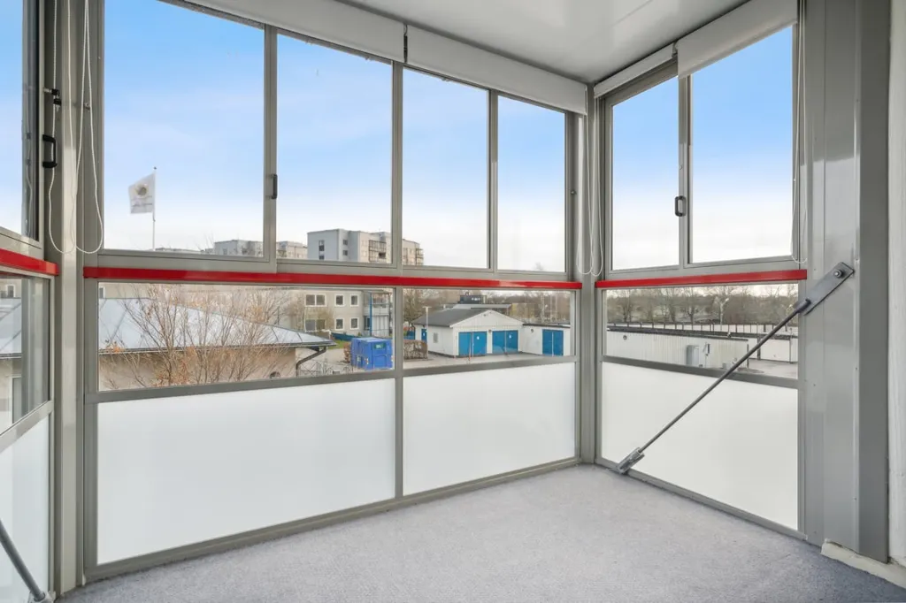 Rõdu - Modern Corner Apartment with Glass Balcony in Helsingborg