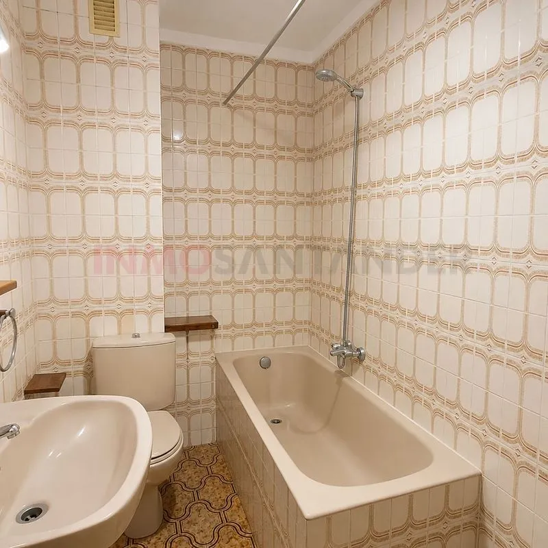 Bagni - Spacious Apartment with Terrace in San Fernando