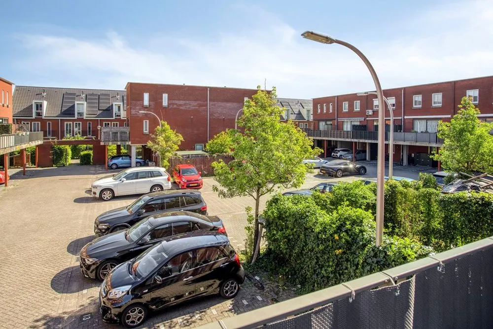 Exterior - Eco-Friendly Corner House with Two Parking Spots in Nootdorp