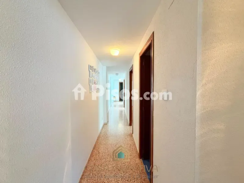 Ingresso - Spacious Apartment with Balcony in Barx