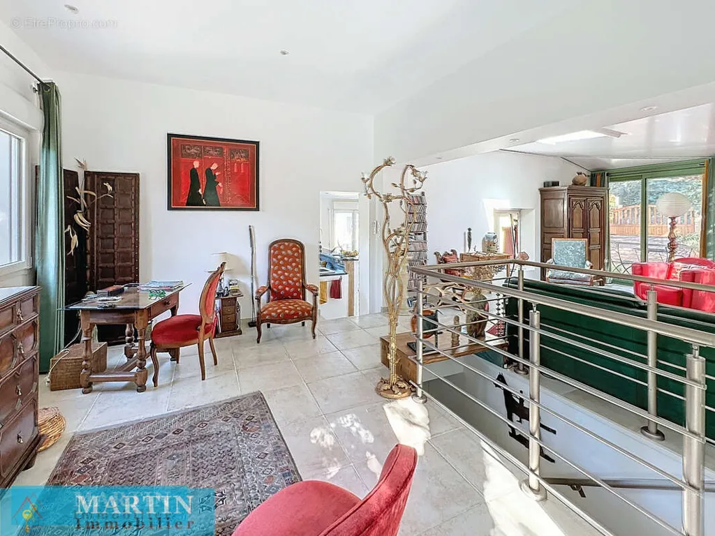 Elutuba - Villa with Garden View in Le Boulou