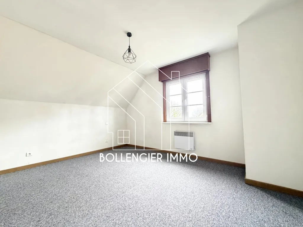 Maison 8 pièces à Hondeghem