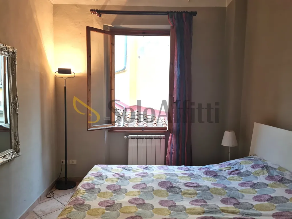 Magamistoad - Furnished Studio in Florence with Balcony