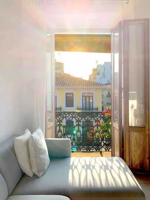 Elutuba - Modern Flat with Balcony in Valencia Centre