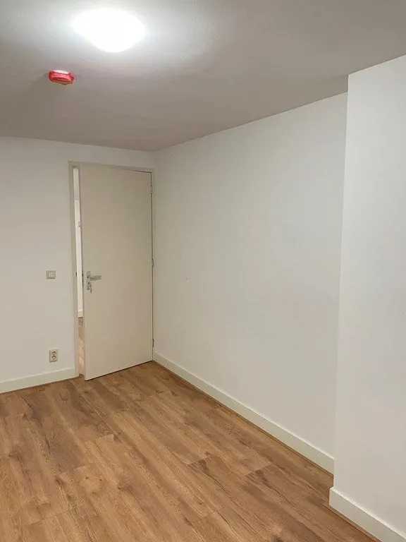 Pièces - Transformed Apartment with Garden in Rotterdam