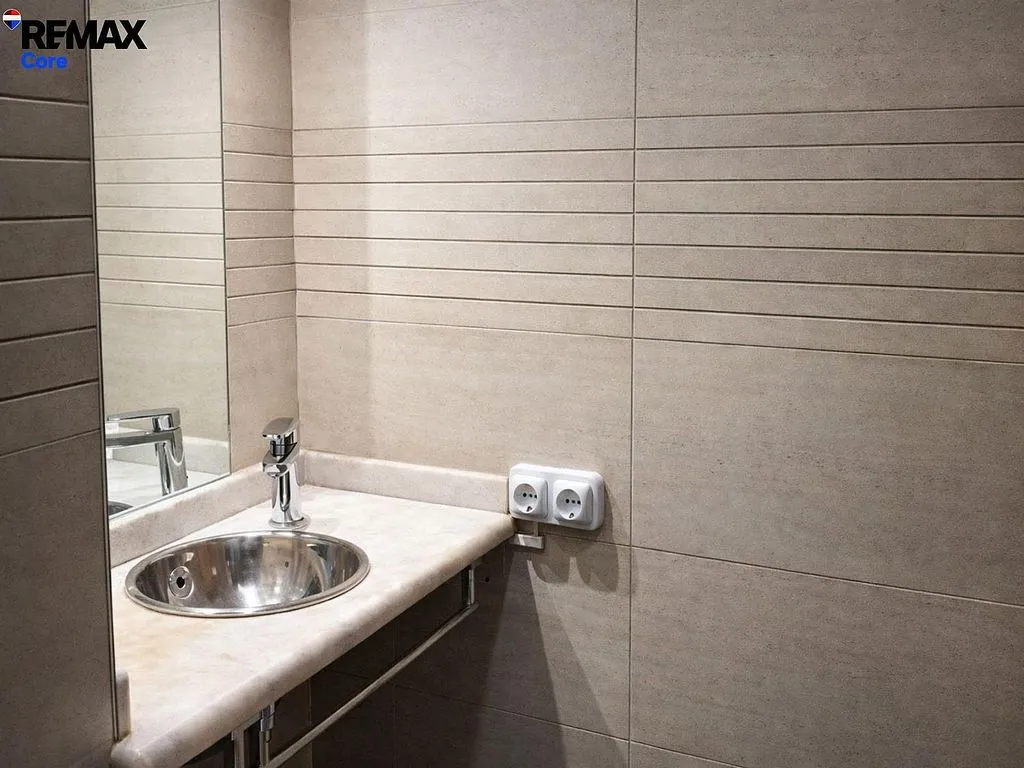 Vannitoad - Duplex with Terrace and Balcony in Zafra