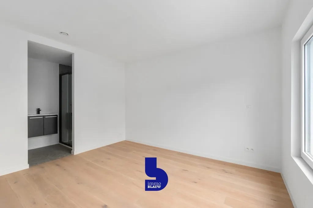 Toad - Duplex Penthouse with South-West Terrace in Ostend
