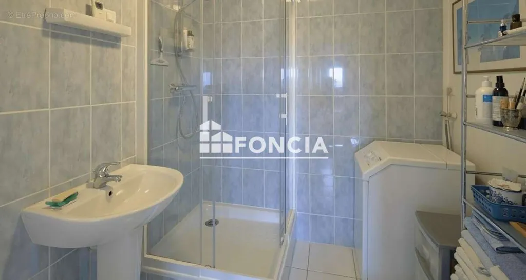 Vannitoad - Duplex with Terrace in Quartier Camus