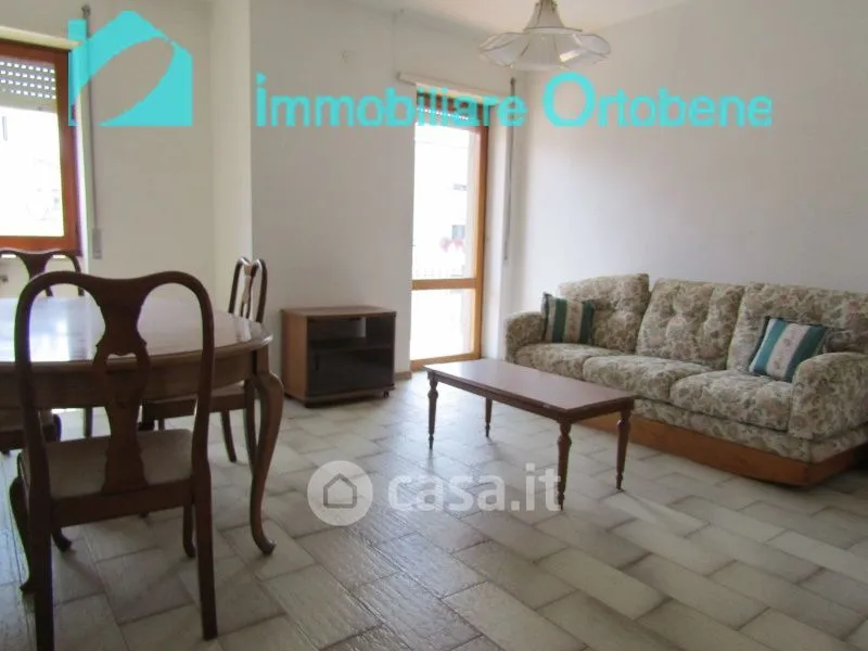 Séjour - Apartment with Balcony in Central Nuoro