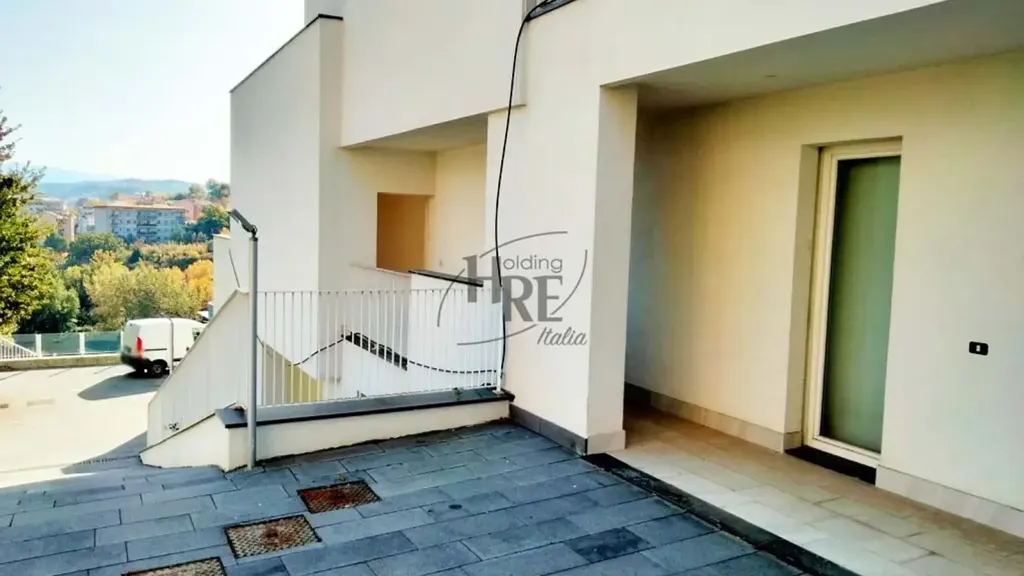Rõdu - Apartment with Garden in Cosenza
