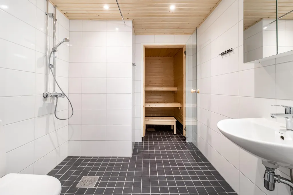 Salles de bain - Appartement 3 pièces à Tuusula