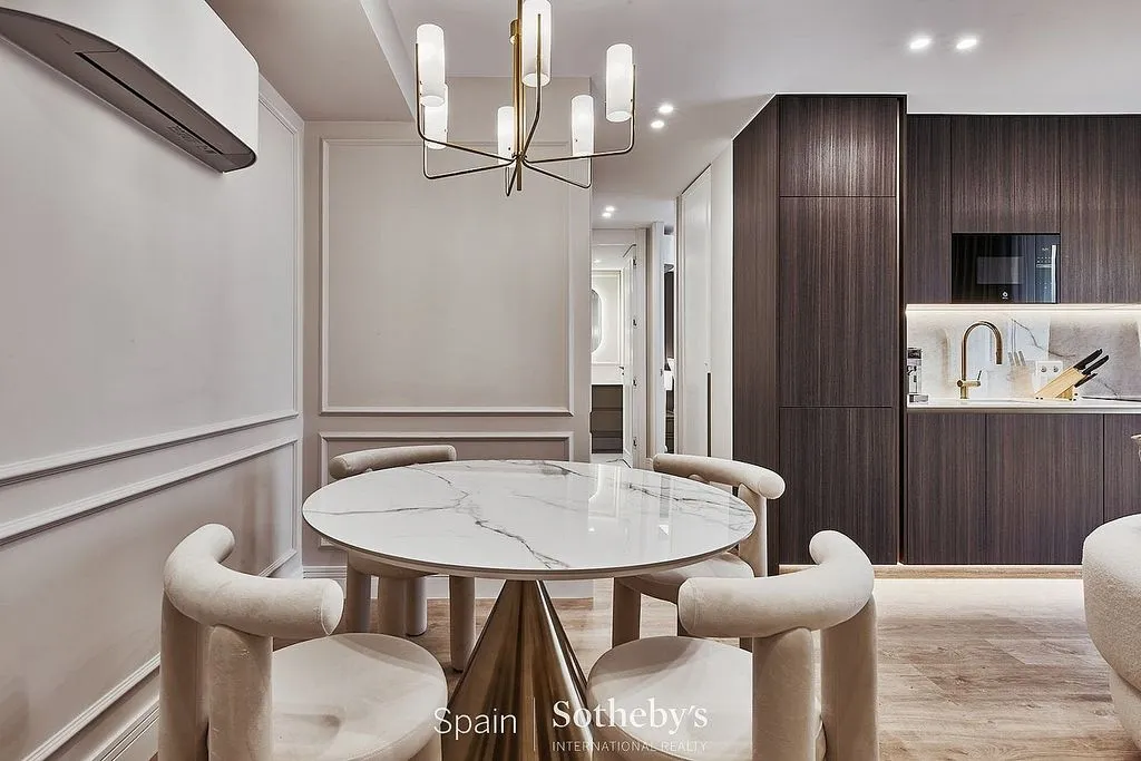 Salle à manger - 2-Bedroom Flat with Air Conditioning in Chueca