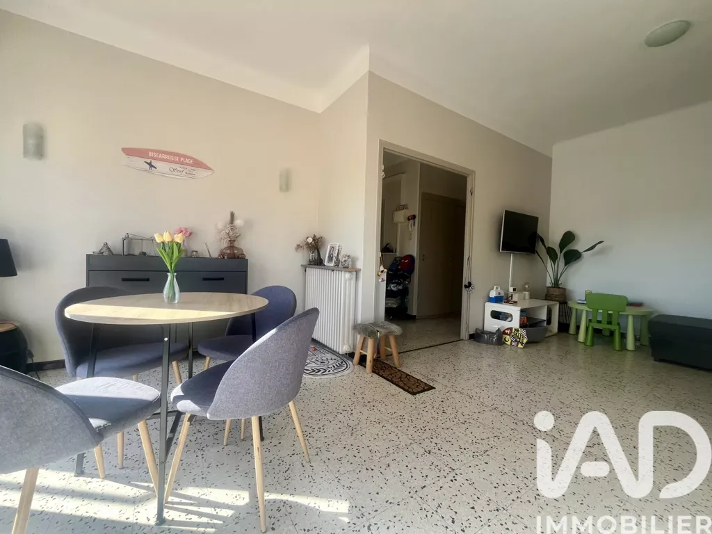 Sala da pranzo - Apartment with Balcony in Perpignan