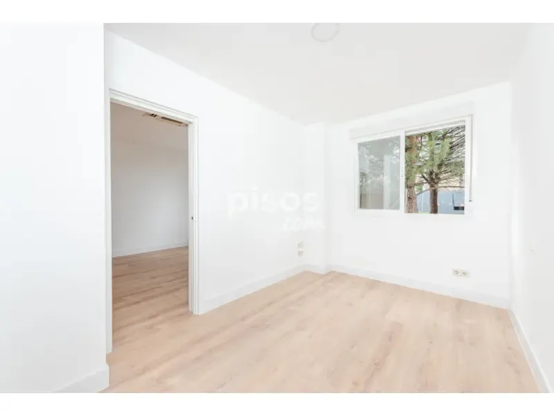 Stanze - Ground Floor Flat with Garage in Piovera