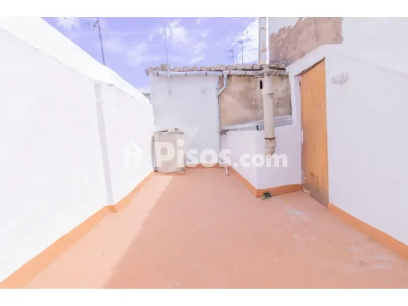 Giardino - Traditional Chalet with Balcony in Burriana