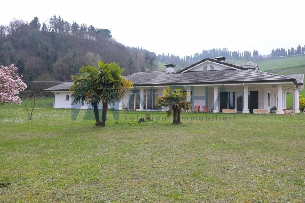 Extérieur - Luxury Villa with Private Garden in Cesena