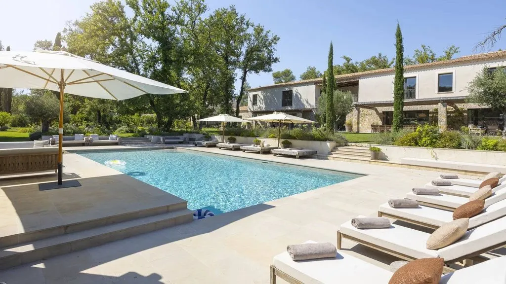 pool_area