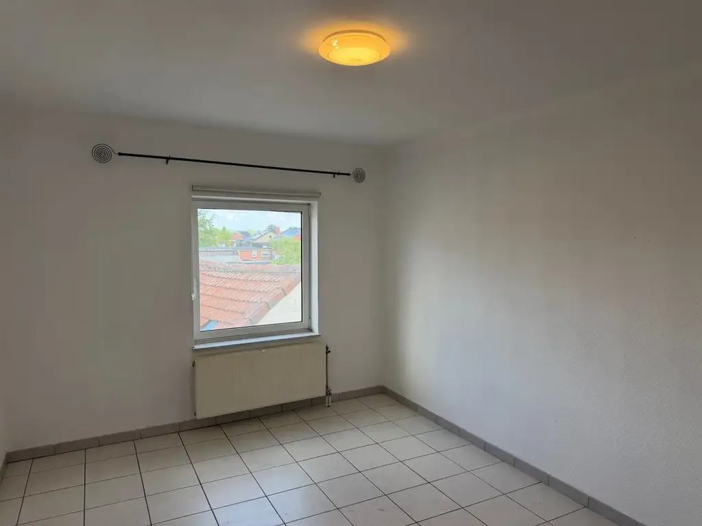Toad - Duplex Apartment with 4 Bedrooms in Brustem Centre