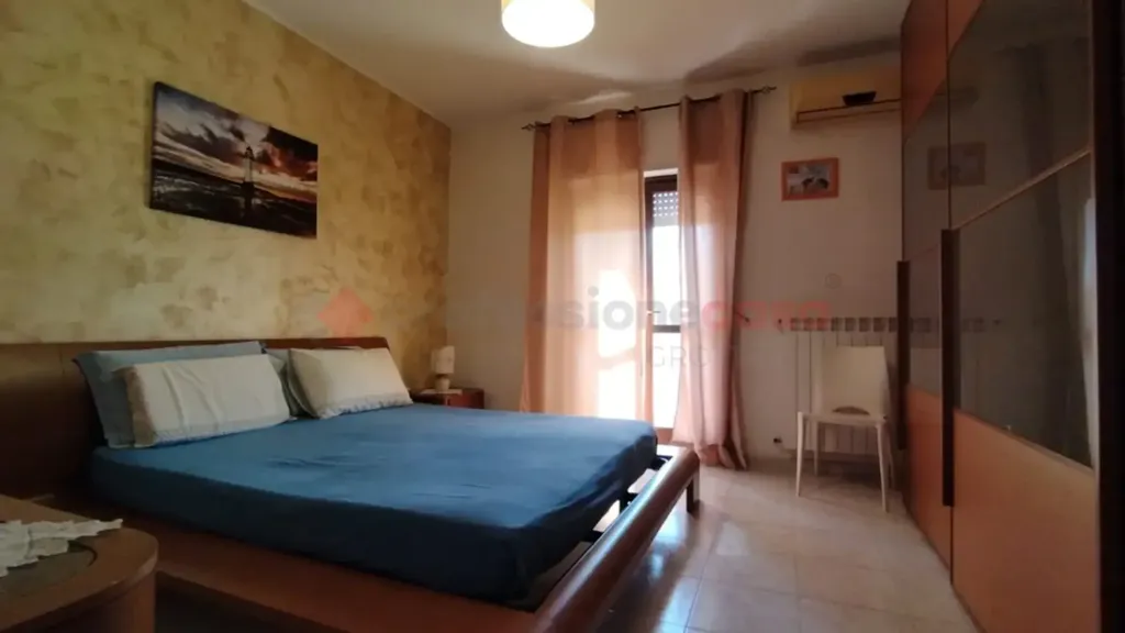 Chambres - Armed Apartment with Balcony in Grottaglie