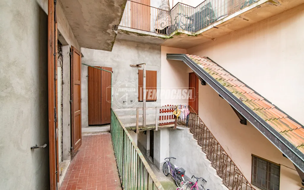 Aed - Terraced House in Historic Centre, Pagazzano