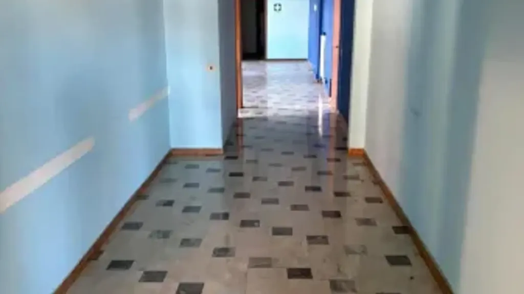 hallway_entrance