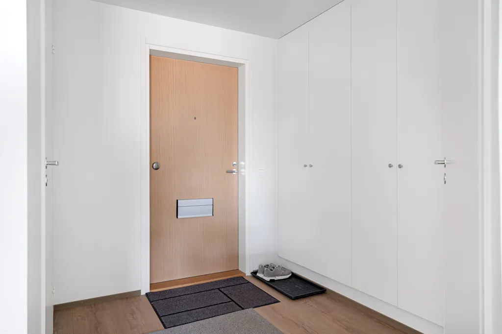 Entrée - Modern Flat with Glazed Balcony in Espoo