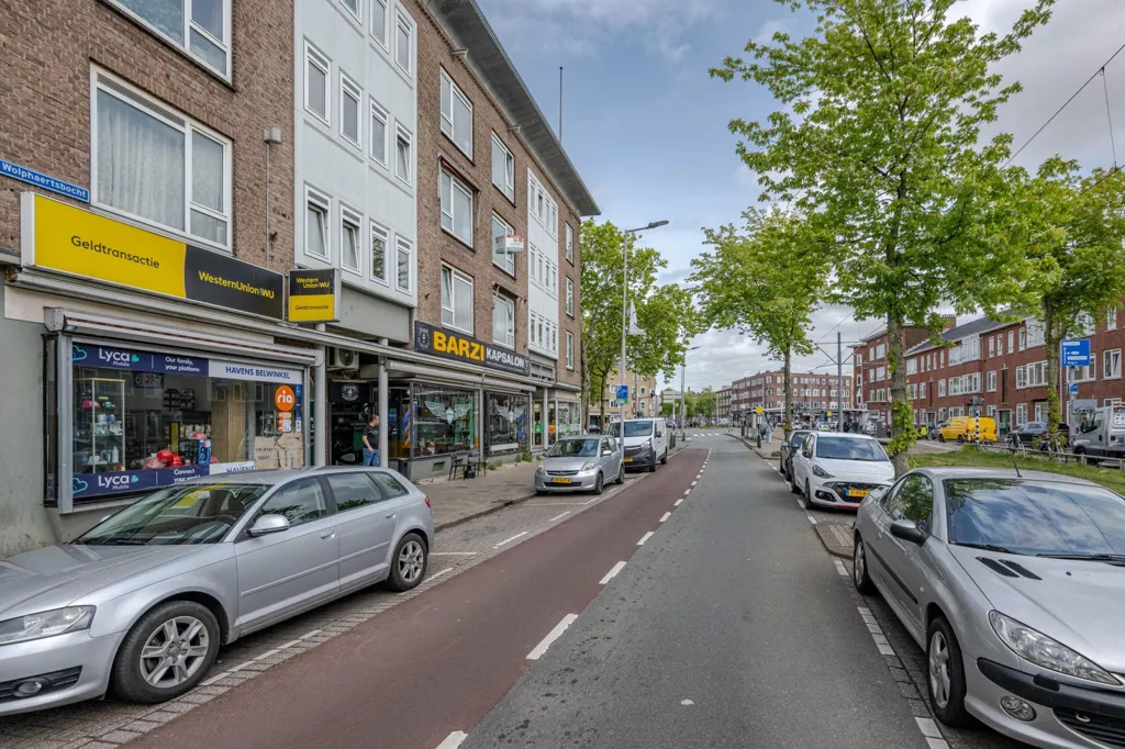 Esterno - 3-Bedroom Apartment with Loggia in Rotterdam