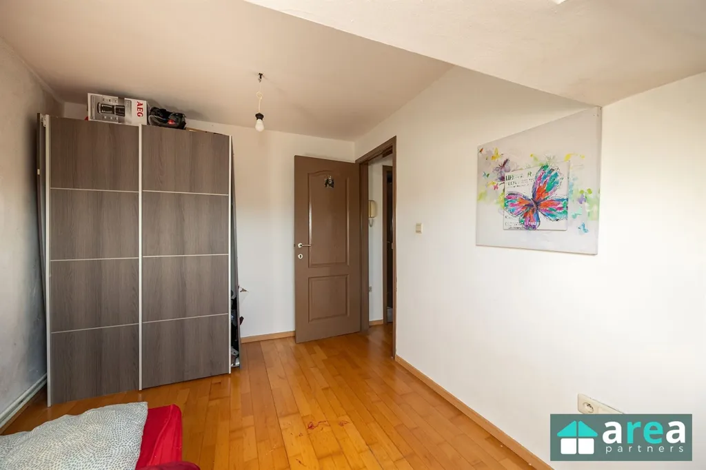 Toad - Renovatable House with Central Location in Antwerp
