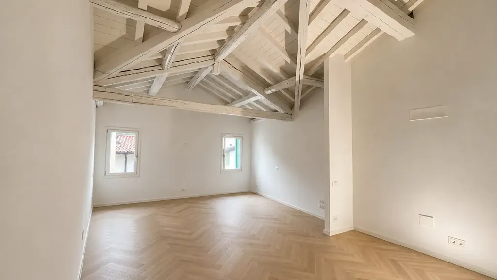 Toad - Modern Studio with Soffit in Vicenza