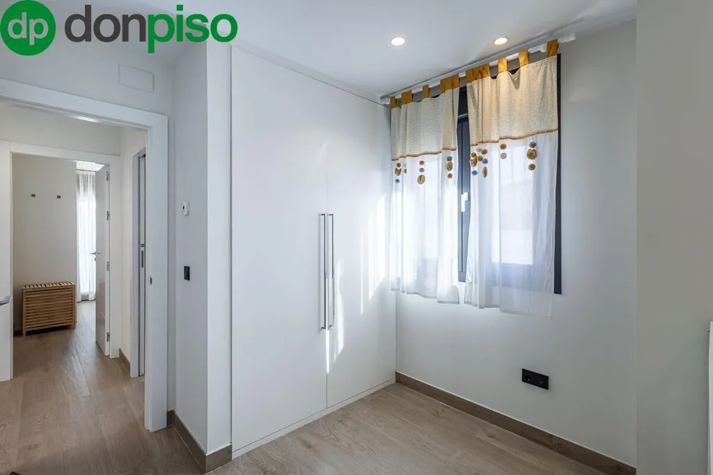 Ingresso - Modernised Semi-detached Chalet in Albolote
