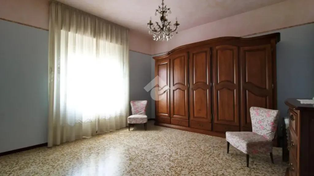 Magamistoad - Villa with Two Units in Garlasco