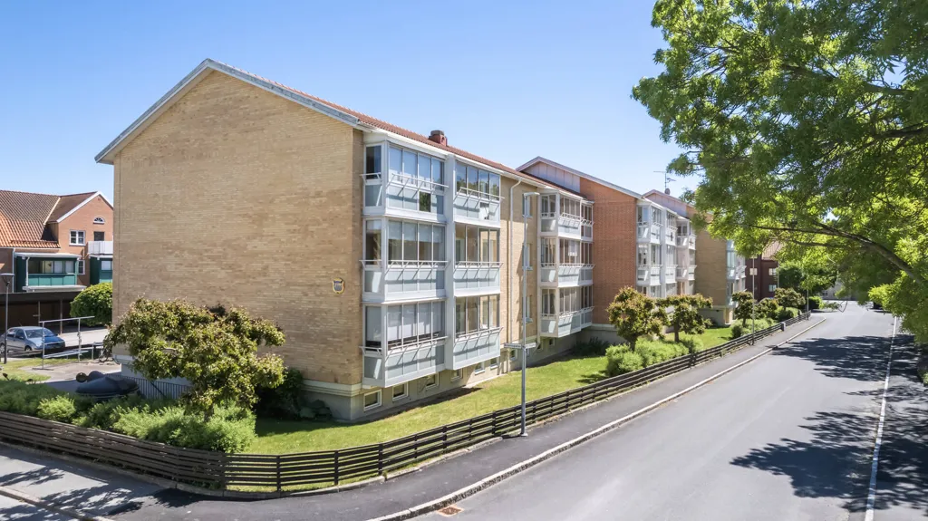 Esterno - Renovated Apartment with West-Facing Balcony in Sölvesborg