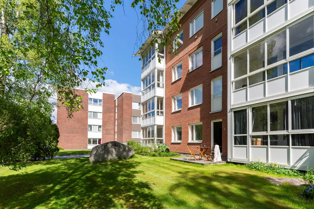 Jardin - Bostadsrätt with Garden Terrace in Umeå