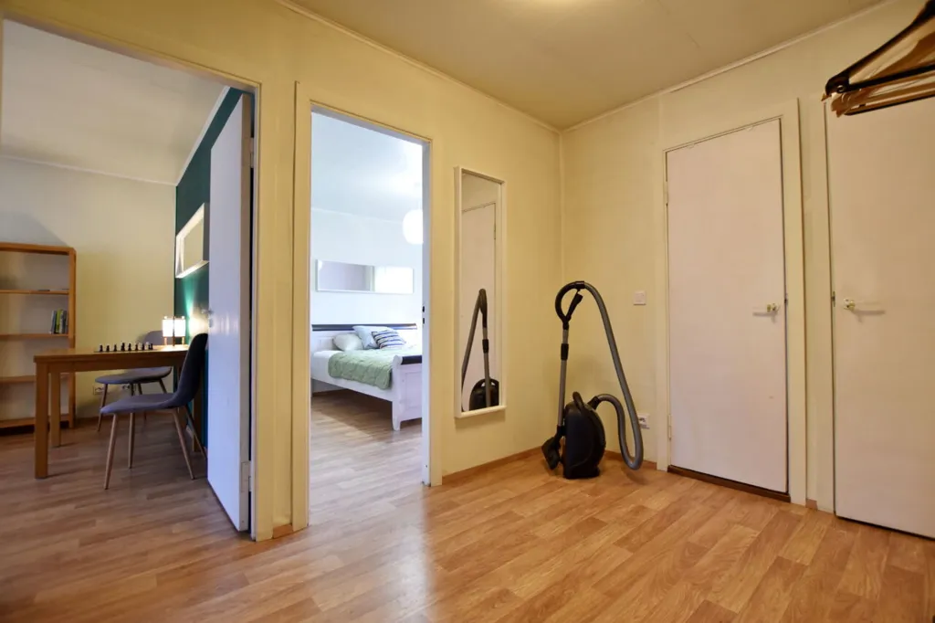 Magamistoad - Renovated Apartment in Stone House, Muhu Island